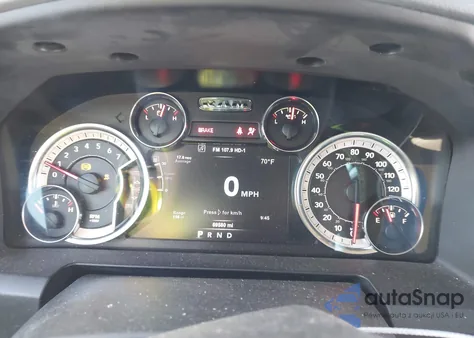 2018 Ram 1500 Big Horn 4X4 6'4 Box from USA, damaged, VIN 1C6RR7GGXJS311599